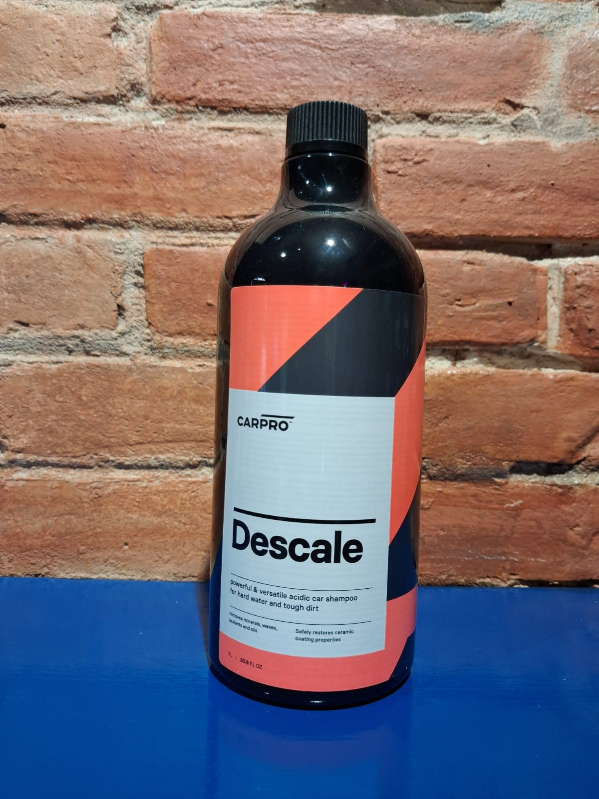 Image of CARPRO Descale Acidic Soap 1L